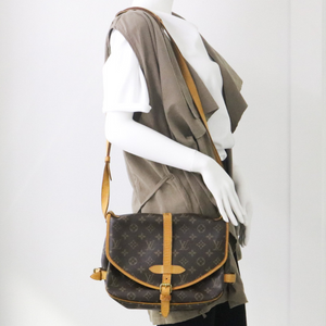 PREOWNED LOUIS VUITTON SAUMUR 30