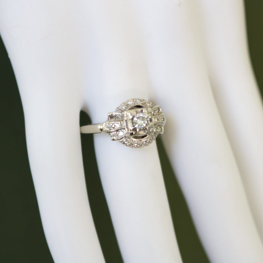 VINTAGE DIAMOND RING