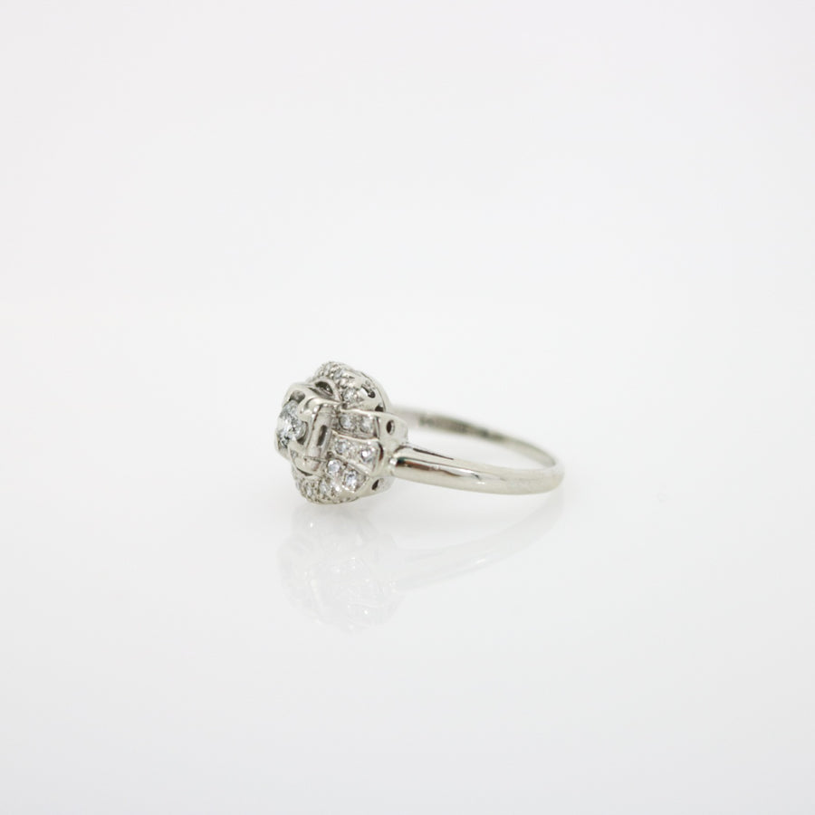 VINTAGE DIAMOND RING